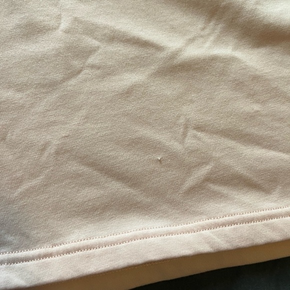 ON Running Focus Crop - Picture 4 of 11